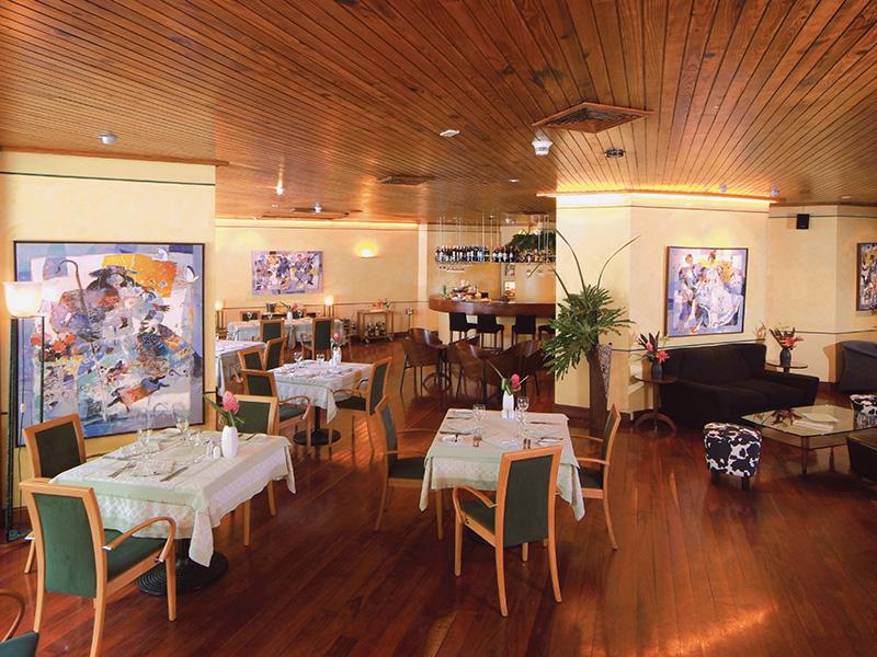 Hotel Altamira Suites Caracas Exterior photo